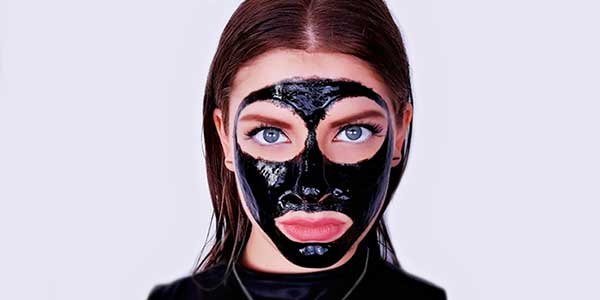 Black Mask Whitening Complex Charcoal